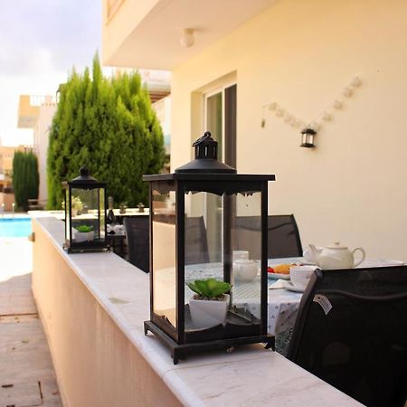 Cozy Poolside Apartment Paphos Exteriér fotografie